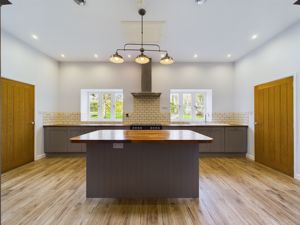 Kitchen- click for photo gallery